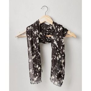 NEW ONAM In-Bloom Scarf Alltrue Subscription Box